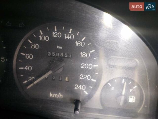 Белый Форд Транзит, объемом двигателя 2.5 л и пробегом 356 тыс. км за 3000 $, фото 11 на Automoto.ua