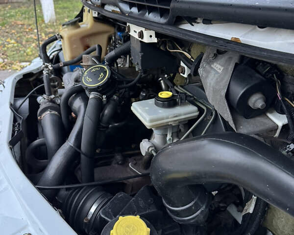 Білий Форд Транзит, об'ємом двигуна 2.5 л та пробігом 300 тис. км за 2799 $, фото 41 на Automoto.ua