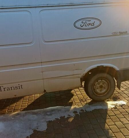 Білий Форд Транзит, об'ємом двигуна 2.5 л та пробігом 300 тис. км за 2000 $, фото 3 на Automoto.ua