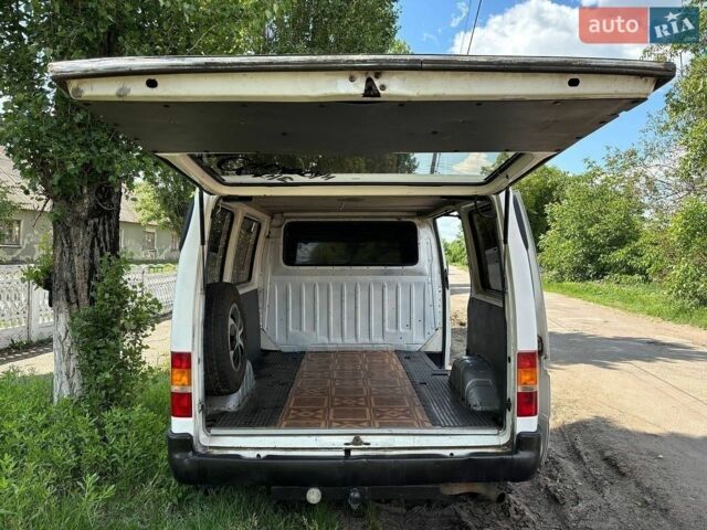 Білий Форд Транзит, об'ємом двигуна 2.5 л та пробігом 300 тис. км за 4000 $, фото 7 на Automoto.ua