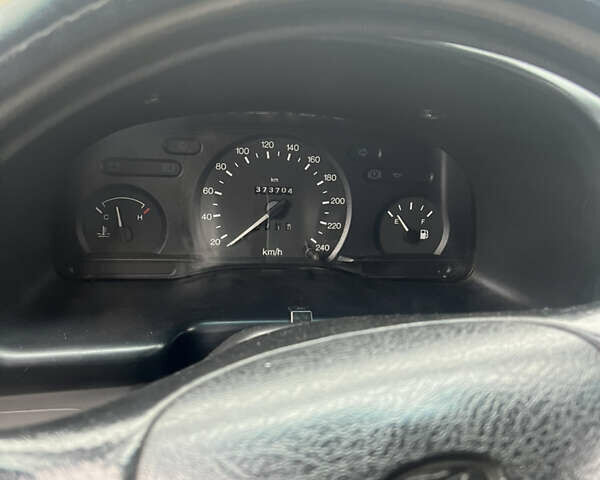 Белый Форд Транзит, объемом двигателя 2.5 л и пробегом 373 тыс. км за 4000 $, фото 8 на Automoto.ua