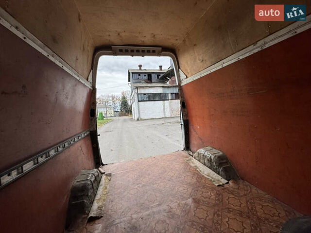 Білий Форд Транзит, об'ємом двигуна 2.5 л та пробігом 300 тис. км за 2799 $, фото 39 на Automoto.ua