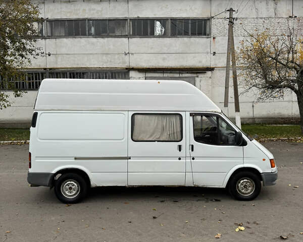 Білий Форд Транзит, об'ємом двигуна 2.5 л та пробігом 300 тис. км за 2799 $, фото 5 на Automoto.ua