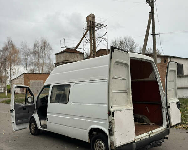 Білий Форд Транзит, об'ємом двигуна 2.5 л та пробігом 300 тис. км за 2799 $, фото 37 на Automoto.ua