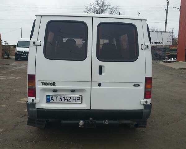 Белый Форд Транзит, объемом двигателя 2.5 л и пробегом 356 тыс. км за 3000 $, фото 3 на Automoto.ua