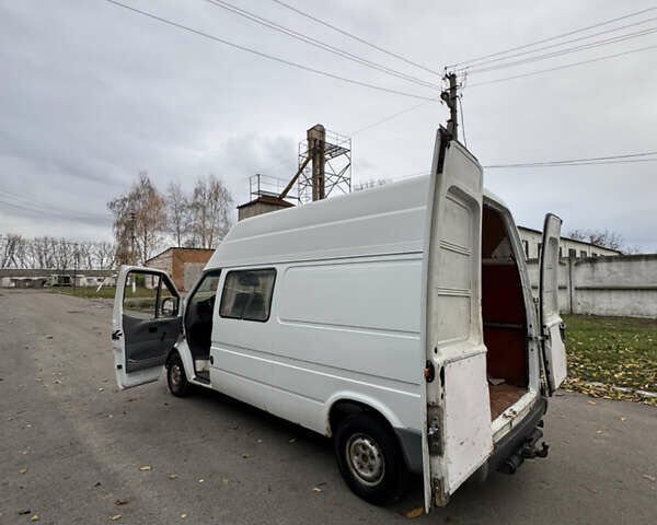 Білий Форд Транзит, об'ємом двигуна 2.5 л та пробігом 300 тис. км за 2799 $, фото 47 на Automoto.ua