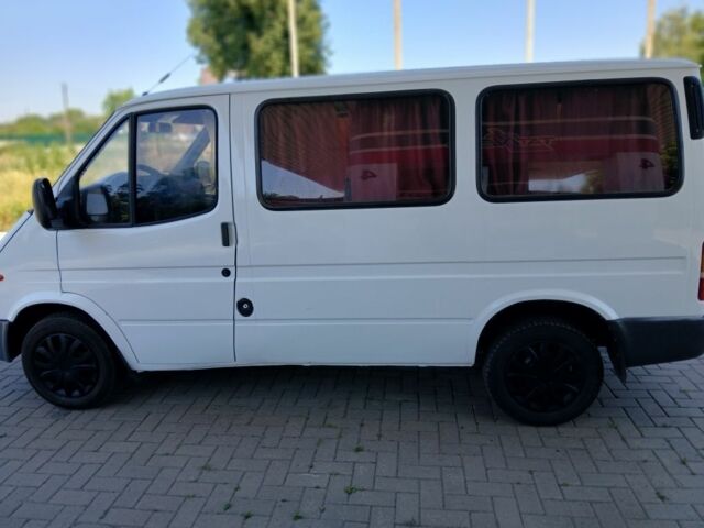 Белый Форд Транзит, объемом двигателя 0 л и пробегом 450 тыс. км за 4300 $, фото 1 на Automoto.ua