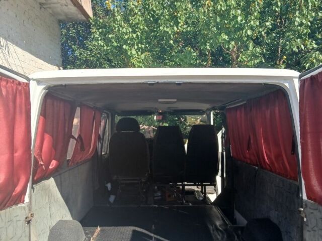 Белый Форд Транзит, объемом двигателя 0 л и пробегом 450 тыс. км за 4300 $, фото 5 на Automoto.ua