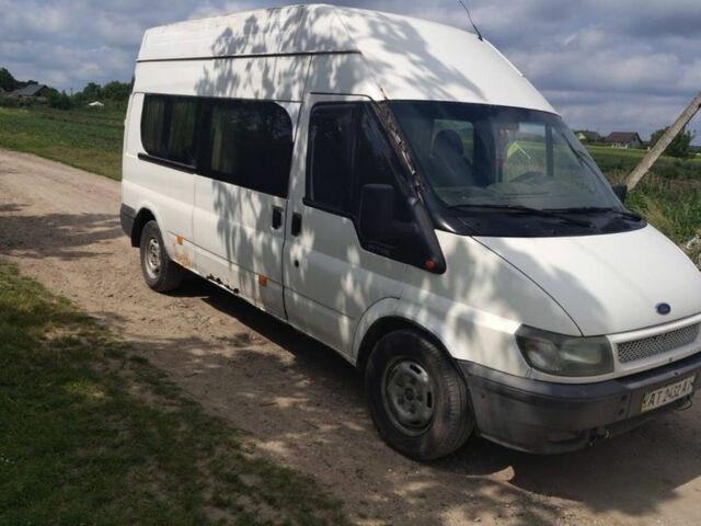 Білий Форд Транзит, об'ємом двигуна 2.4 л та пробігом 300 тис. км за 3200 $, фото 1 на Automoto.ua