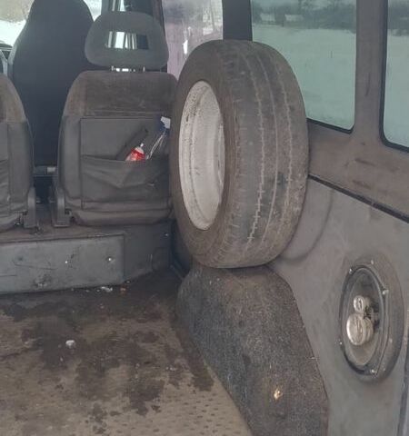 Білий Форд Транзит, об'ємом двигуна 2 л та пробігом 575 тис. км за 4500 $, фото 9 на Automoto.ua