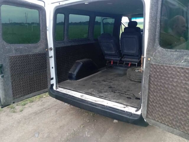 Білий Форд Транзит, об'ємом двигуна 2 л та пробігом 340 тис. км за 5699 $, фото 7 на Automoto.ua