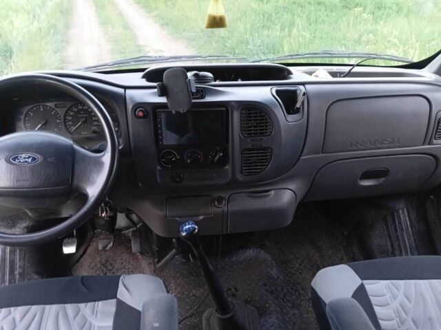 Білий Форд Транзит, об'ємом двигуна 2 л та пробігом 340 тис. км за 5699 $, фото 4 на Automoto.ua