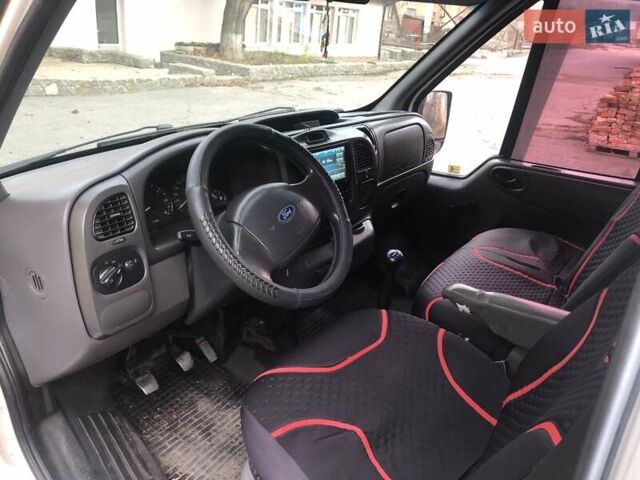 Білий Форд Транзит, об'ємом двигуна 2 л та пробігом 320 тис. км за 3900 $, фото 3 на Automoto.ua