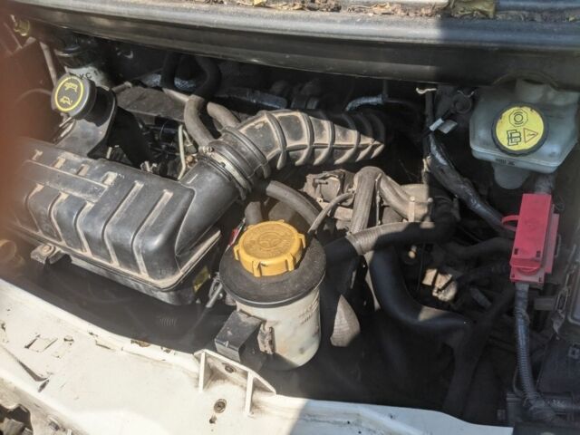 Белый Форд Транзит, объемом двигателя 2 л и пробегом 390 тыс. км за 2000 $, фото 14 на Automoto.ua