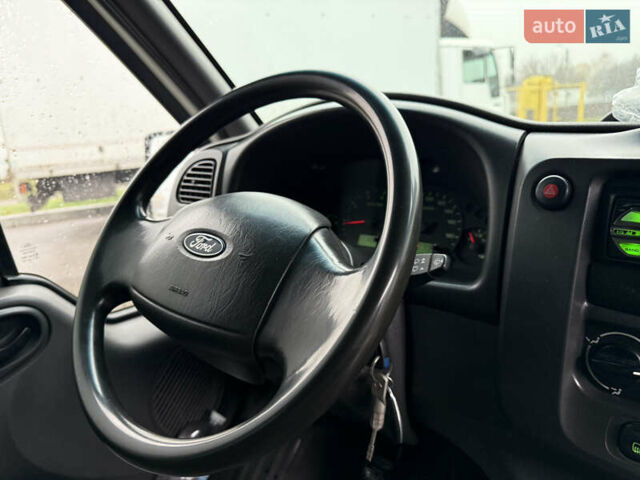 Белый Форд Транзит, объемом двигателя 2 л и пробегом 344 тыс. км за 7000 $, фото 10 на Automoto.ua