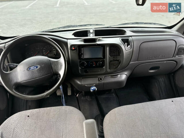 Белый Форд Транзит, объемом двигателя 2 л и пробегом 300 тыс. км за 4499 $, фото 16 на Automoto.ua