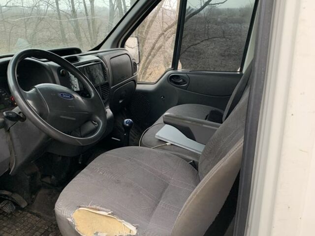 Білий Форд Транзит, об'ємом двигуна 2 л та пробігом 440 тис. км за 2900 $, фото 4 на Automoto.ua