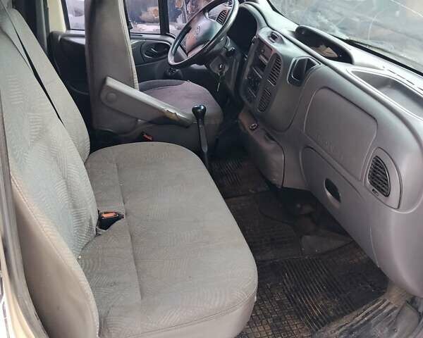 Белый Форд Транзит, объемом двигателя 1.99 л и пробегом 280 тыс. км за 3700 $, фото 4 на Automoto.ua