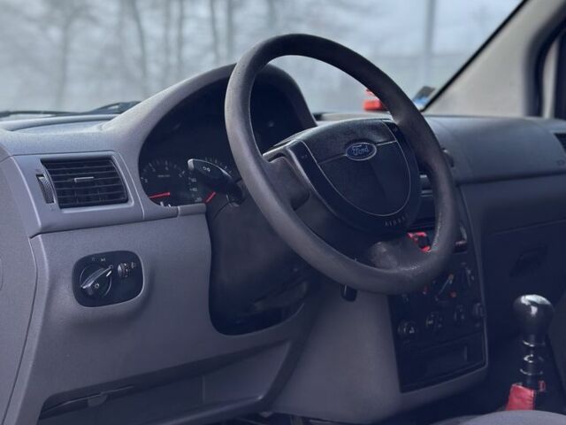 Білий Форд Транзит, об'ємом двигуна 1.8 л та пробігом 500 тис. км за 4100 $, фото 9 на Automoto.ua