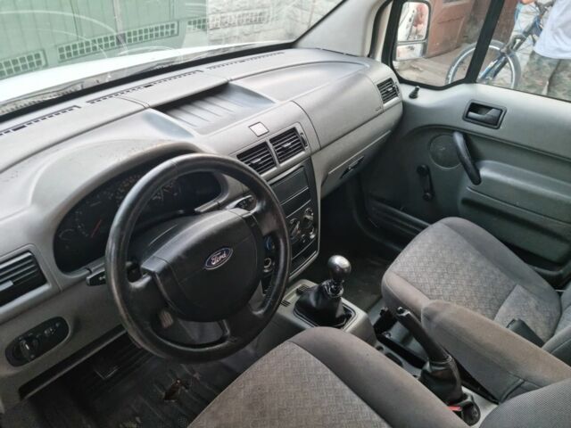 Белый Форд Транзит, объемом двигателя 0 л и пробегом 170 тыс. км за 2950 $, фото 3 на Automoto.ua