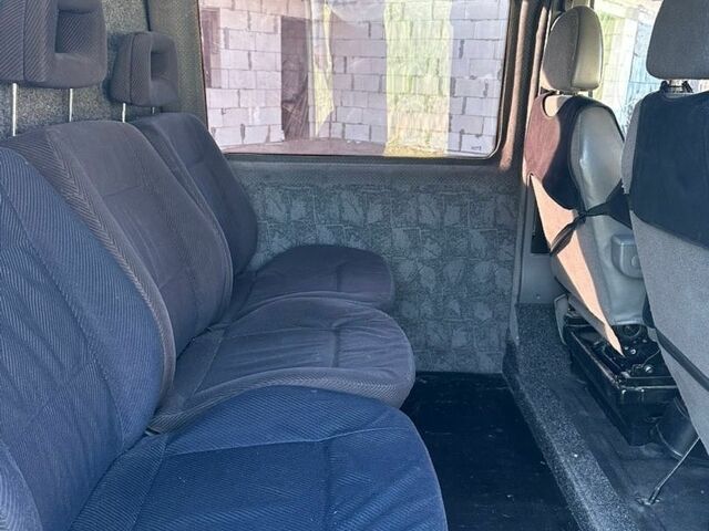 Білий Форд Транзит, об'ємом двигуна 2 л та пробігом 339 тис. км за 5880 $, фото 4 на Automoto.ua
