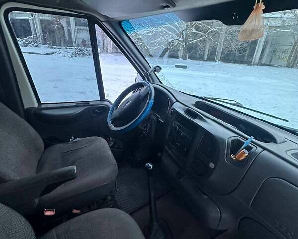Білий Форд Транзит, об'ємом двигуна 2 л та пробігом 552 тис. км за 3700 $, фото 10 на Automoto.ua