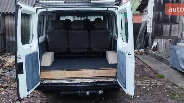 Белый Форд Транзит, объемом двигателя 2 л и пробегом 329 тыс. км за 5200 $, фото 14 на Automoto.ua