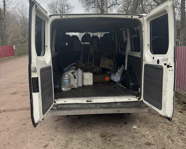 Білий Форд Транзит, об'ємом двигуна 2 л та пробігом 385 тис. км за 2700 $, фото 5 на Automoto.ua