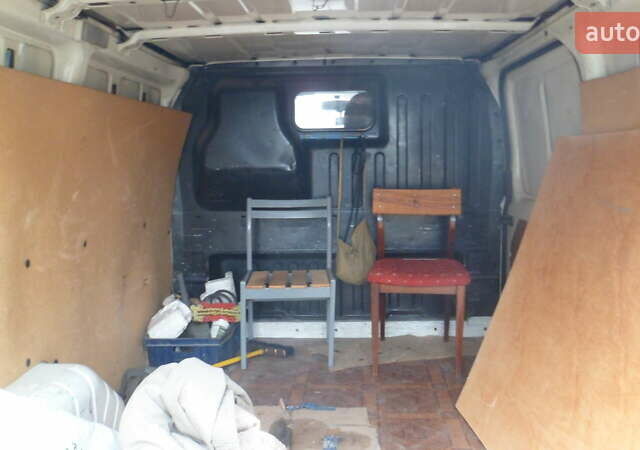 Белый Форд Транзит, объемом двигателя 2 л и пробегом 208 тыс. км за 3800 $, фото 12 на Automoto.ua