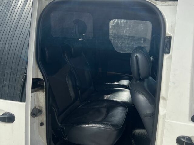 Білий Форд Транзит, об'ємом двигуна 1.8 л та пробігом 350 тис. км за 3500 $, фото 10 на Automoto.ua