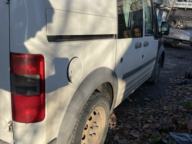 Белый Форд Транзит, объемом двигателя 0 л и пробегом 380 тыс. км за 2200 $, фото 3 на Automoto.ua