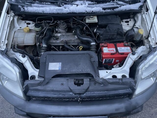 Білий Форд Транзит, об'ємом двигуна 1.8 л та пробігом 192 тис. км за 4050 $, фото 7 на Automoto.ua