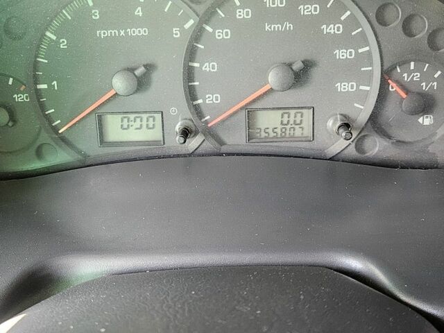 Белый Форд Транзит, объемом двигателя 2 л и пробегом 354 тыс. км за 3000 $, фото 4 на Automoto.ua