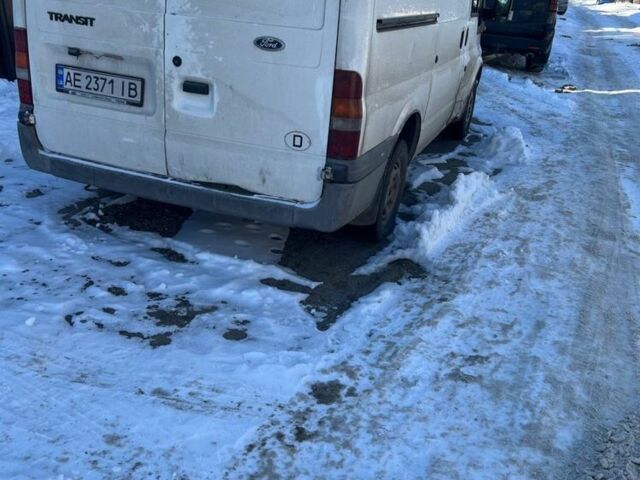 Белый Форд Транзит, объемом двигателя 2 л и пробегом 456 тыс. км за 3800 $, фото 5 на Automoto.ua