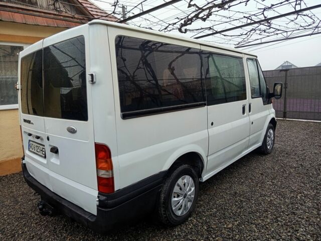 Белый Форд Транзит, объемом двигателя 2 л и пробегом 271 тыс. км за 3600 $, фото 6 на Automoto.ua