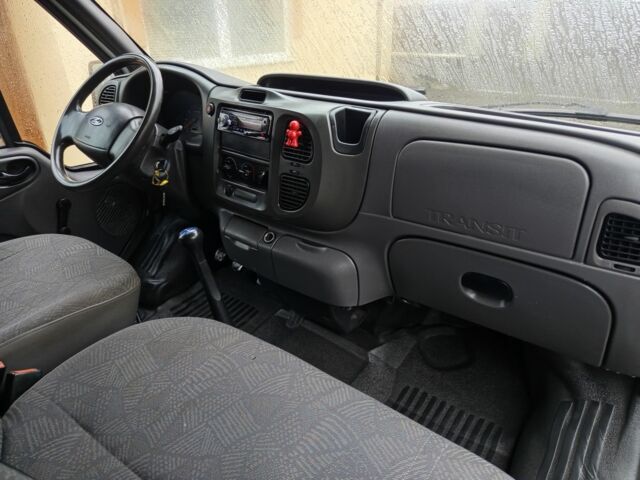 Белый Форд Транзит, объемом двигателя 2 л и пробегом 271 тыс. км за 3600 $, фото 21 на Automoto.ua