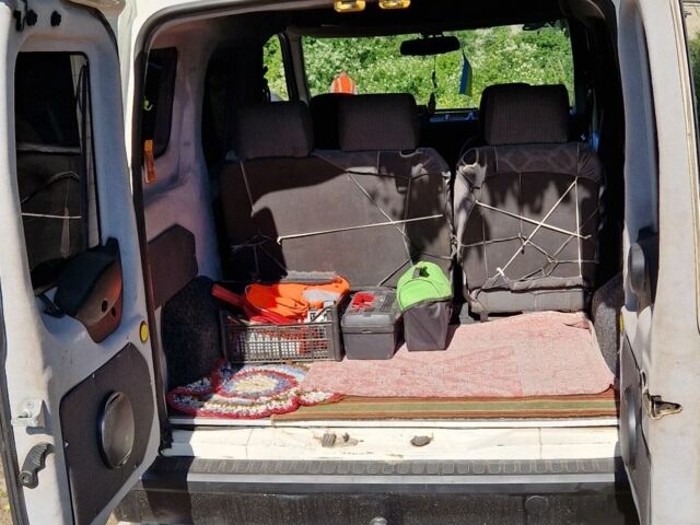 Білий Форд Транзит, об'ємом двигуна 1.8 л та пробігом 309 тис. км за 4300 $, фото 4 на Automoto.ua