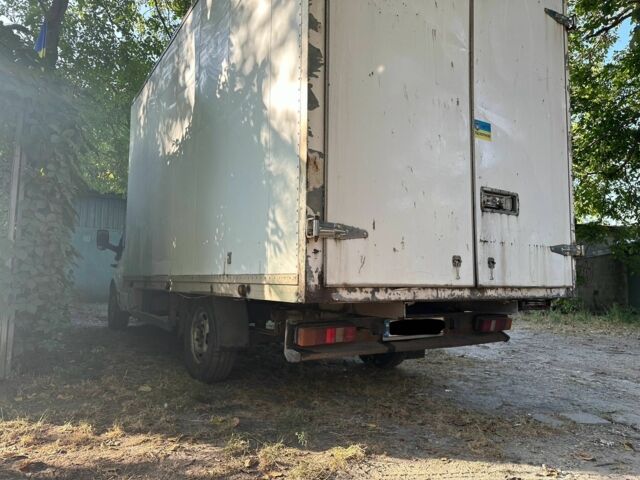 Белый Форд Транзит, объемом двигателя 2 л и пробегом 290 тыс. км за 5900 $, фото 3 на Automoto.ua