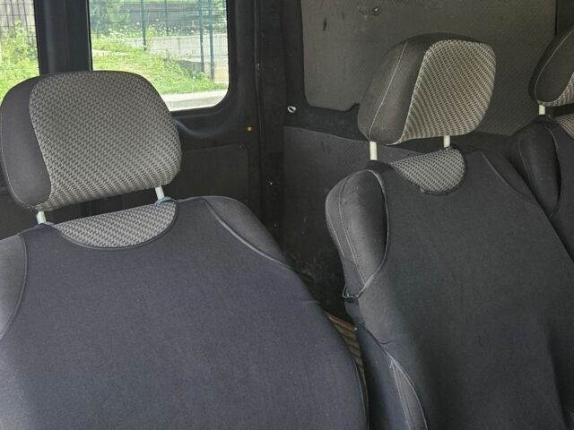 Белый Форд Транзит, объемом двигателя 2 л и пробегом 354 тыс. км за 3000 $, фото 3 на Automoto.ua