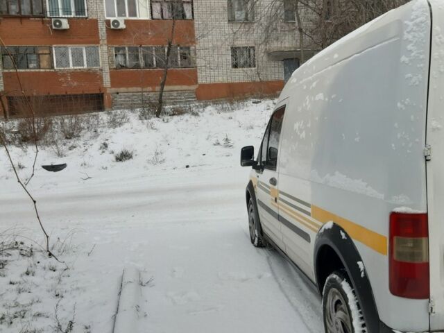 Белый Форд Транзит, объемом двигателя 1.8 л и пробегом 218 тыс. км за 3300 $, фото 6 на Automoto.ua