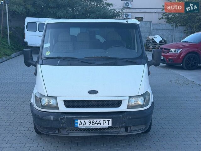 Білий Форд Транзит, об'ємом двигуна 2 л та пробігом 240 тис. км за 4900 $, фото 1 на Automoto.ua