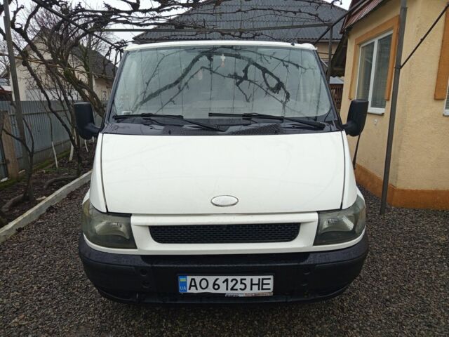 Белый Форд Транзит, объемом двигателя 2 л и пробегом 271 тыс. км за 3600 $, фото 2 на Automoto.ua
