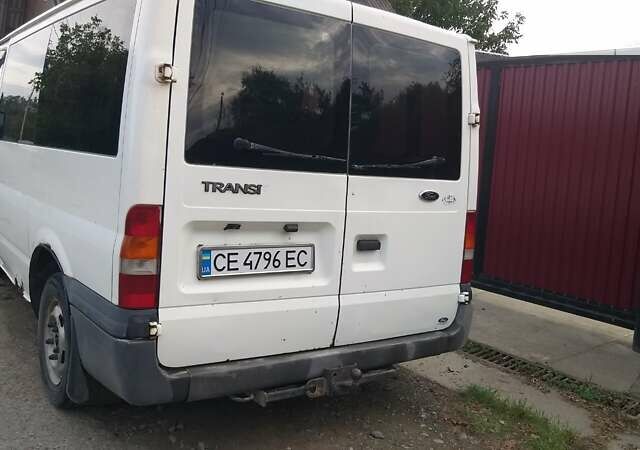 Белый Форд Транзит, объемом двигателя 2 л и пробегом 290 тыс. км за 3799 $, фото 1 на Automoto.ua