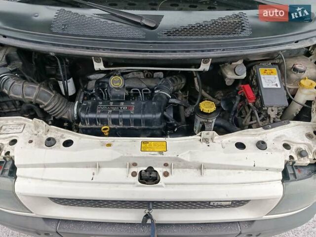 Білий Форд Транзит, об'ємом двигуна 2 л та пробігом 419 тис. км за 4900 $, фото 8 на Automoto.ua