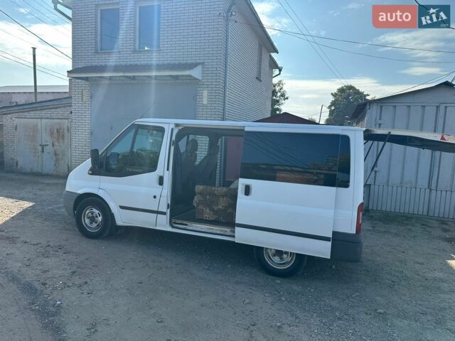 Білий Форд Транзит, об'ємом двигуна 2.2 л та пробігом 406 тис. км за 6600 $, фото 8 на Automoto.ua