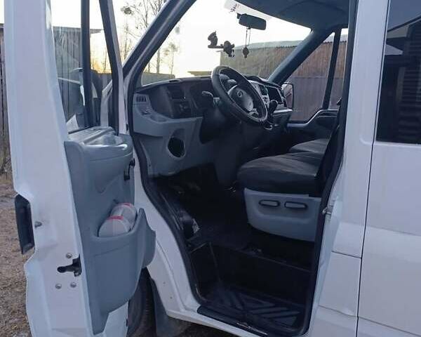 Белый Форд Транзит, объемом двигателя 2.2 л и пробегом 341 тыс. км за 5900 $, фото 14 на Automoto.ua