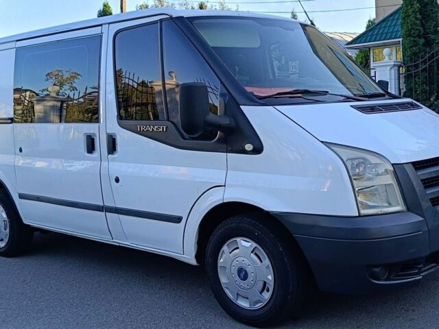 Білий Форд Транзит, об'ємом двигуна 2.2 л та пробігом 300 тис. км за 5700 $, фото 13 на Automoto.ua
