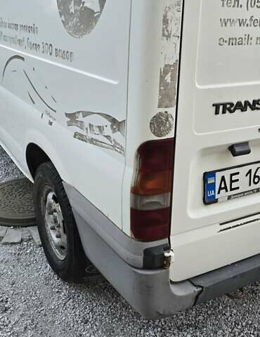 Білий Форд Транзит, об'ємом двигуна 2.4 л та пробігом 40 тис. км за 4800 $, фото 11 на Automoto.ua