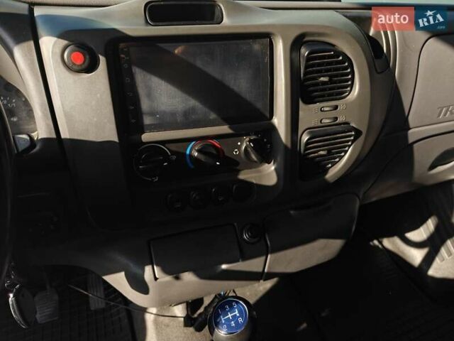 Білий Форд Транзит, об'ємом двигуна 2 л та пробігом 330 тис. км за 4999 $, фото 6 на Automoto.ua