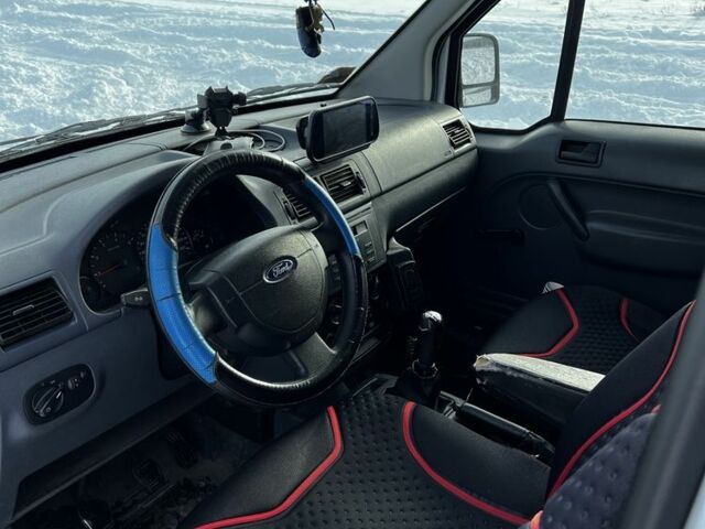 Білий Форд Транзит, об'ємом двигуна 1.8 л та пробігом 240 тис. км за 4500 $, фото 5 на Automoto.ua